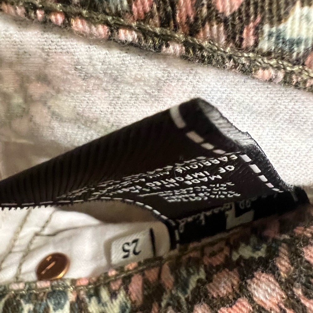 Stylish Multicolor 7 for all mankind Pants with Gold Accent - Picture 3 of 4